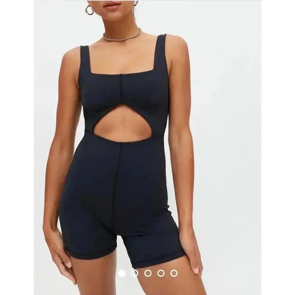 WeWoreWhat Cutout Black Active Romper Size S/P - Picture 1 of 6